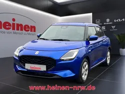 Blau Neu 2025 Suzuki Swift Comfort Limousine | 18.580 €