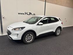 Weiß Gebraucht 2021 Ford Kuga Titanium SUV | 16.875 € (Superpreis)