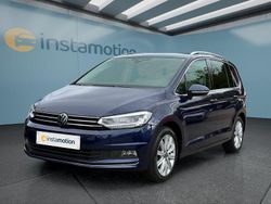 Blau Gebraucht 2024 VW Touran Van / Kleinbus | 34.549 € (Fairer Preis)
