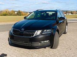 Schwarz Gebraucht 2019 Skoda Octavia Style Kombi | 9.490 € (Fairer Preis)