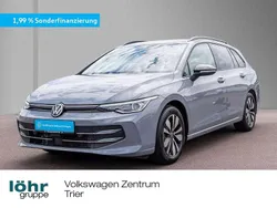 Mondsteingrau Gebraucht 2024 VW Golf VIII Goal Kombi | 32.280 € (Superpreis)