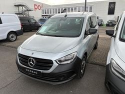 Helvinsilber metallic Gebraucht 2022 Mercedes Citan 110 Kombi | 19.873 € (Fairer Preis)