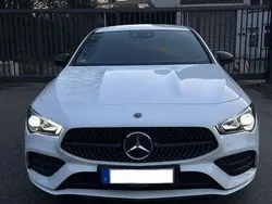 Weiß Gebraucht 2019 Mercedes CLA180 AMG line Limousine | 26.500 € (Fairer Preis)