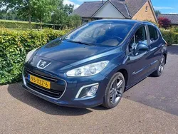 Blau Gebraucht 2012 Peugeot 308 Sportium Limousine | 1.650 € (Etwas zu teuer)