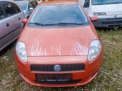 Orange Gebraucht 2006 Fiat Grande Punto Kleinwagen | 1.499 € (Guter Preis)