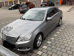 Gebraucht 2009 Mercedes E350 Limousine | 7.100 €