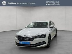 Moonweiß perleffekt Gebraucht 2023 Skoda Superb Style Kombi | 32.890 € (Fairer Preis)