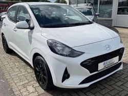 Weiß Neu 2024 Hyundai i10 Kleinwagen | 16.390 € (Fairer Preis)