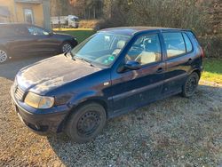 Gebraucht 2000 VW Polo Kleinwagen | 400 €