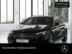 Kosmosschwarz Gebraucht 2025 Mercedes A180 AMG Limousine | 35.300 € (Fairer Preis)