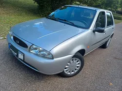 Silber Gebraucht 1999 Ford Fiesta Style Kleinwagen | 1.349 € (Fairer Preis)