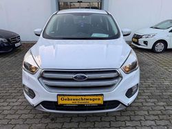 Frozen white Gebraucht 2017 Ford Kuga Trend SUV | 10.400 € (Superpreis)