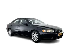 Schwarz Gebraucht 2005 Volvo S60 Momentum Limousine | 2.645 €