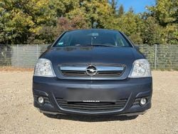 Blau Gebraucht 2009 Opel Meriva Van / Kleinbus | 1.780 € (Guter Preis)