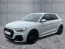 Weiß Neu 2025 Audi A1 Sportback S-Line Kleinwagen | 33.990 € (Etwas zu teuer)