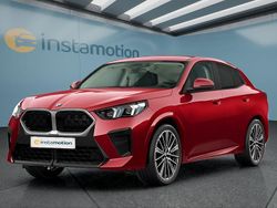 Rot Neu 2025 BMW X2 M Sport SUV | 64.099 €