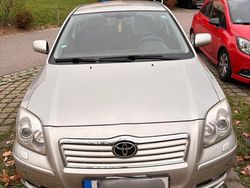 Gebraucht 2005 Toyota Avensis Limousine | 3.899 € (Etwas zu teuer)