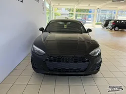 Mythosschwarz (metallic) Gebraucht 2022 Audi A5 Sportback S-Line Limousine | 26.890 € (Superpreis)