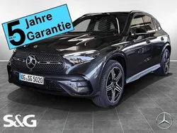 Metalliclack graphitgrau Gebraucht 2025 Mercedes GLC300 AMG SUV | 73.839 €