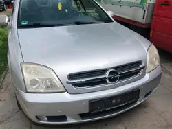 Silber Gebraucht 2004 Opel Vectra Kombi | 1.800 € (Fairer Preis)