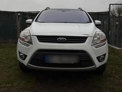 Weiß Gebraucht 2010 Ford Kuga SUV | 8.000 € (Teuer)