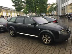Schwarz metallic Gebraucht 2004 Audi A6 Allroad Kombi | 4.000 € (Fairer Preis)