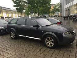 Schwarz metallic Gebraucht 2004 Audi A6 Allroad Kombi | 4.000 € (Fairer Preis)