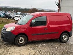 Rot Gebraucht 2015 Renault Kangoo Van / Kleinbus | 3.600 € (Superpreis)