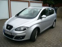 Silber Gebraucht 2010 Seat Altea XL Style Van / Kleinbus | 3.700 € (Fairer Preis)