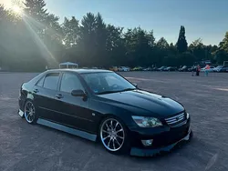 Schwarz Gebraucht 2001 Lexus IS200 Sport Line Limousine | 10.450 €
