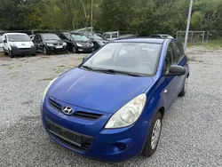 Blau Gebraucht 2009 Hyundai i20 Classic Limousine | 699 €