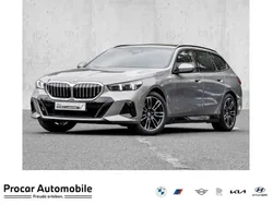 Grau Gebraucht 2024 BMW 520 M Sport Kombi | 56.780 € (Guter Preis)