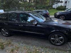 Schwarz Gebraucht 2003 Mercedes E270 Kombi | 3.490 € (Guter Preis)