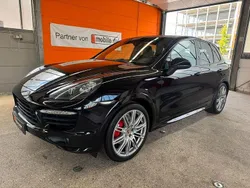 Tiefschwarz Gebraucht 2012 Porsche Cayenne GTS SUV | 29.999 € (Fairer Preis)