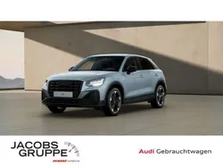 Pfeilgrau perleffekt Gebraucht 2025 Audi Q2 S-Line SUV | 39.980 € (Teuer)