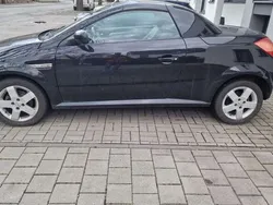 Saphirschwarz mi2 Gebraucht 2005 Opel Tigra Sport Cabrio | 2.470 € (Fairer Preis)