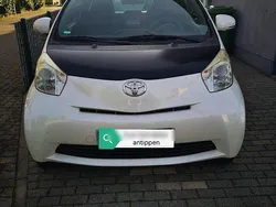 Weiß Gebraucht 2009 Toyota iQ Kleinwagen | 3.400 € (Fairer Preis)