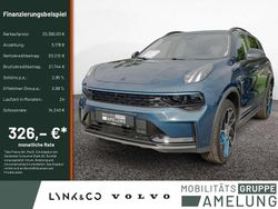 Blue, shiny black roof Gebraucht 2023 Lynk & Co 01 SUV | 25.390 € (Fairer Preis)