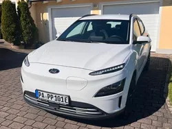 Weiß Gebraucht 2022 Hyundai Kona Advantage SUV | 23.400 € (Fairer Preis)