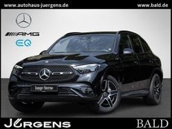 Schwarz obsidianschwarz metall Gebraucht 2024 Mercedes GLC300e AMG SUV | 61.740 € (Guter Preis)