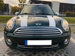 Grün Gebraucht 2010 Mini Cooper Kleinwagen | 5.200 € (Fairer Preis)