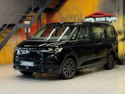 Deep black perleffekt Gebraucht 2023 VW T7 Life Van | 52.900 € (Guter Preis)
