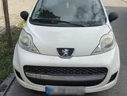 Weiß Gebraucht 2010 Peugeot 107 Kleinwagen | 500 € (Superpreis)
