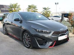 Grau Gebraucht 2023 Kia ProCeed GT Kleinwagen | 28.990 € (Fairer Preis)