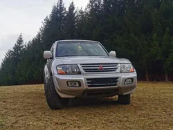 Silber Gebraucht 2001 Mitsubishi Pajero SUV | 8.999 €