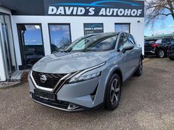 Grau Gebraucht 2024 Nissan Qashqai 360º SUV | 23.900 €