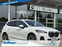 Alpinweiss Gebraucht 2024 BMW 220 M Sport Kombi | 33.808 € (Fairer Preis)