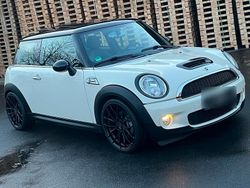 Weiß Gebraucht 2008 Mini Cooper Kleinwagen | 5.990 € (Teuer)