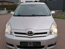 Silber Gebraucht 2006 Toyota Corolla Verso Sol Van / Kleinbus | 3.699 € (Fairer Preis)