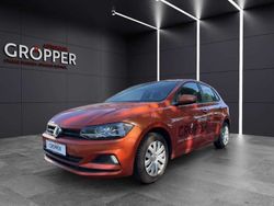 Orange Gebraucht 2018 VW Polo Trendline Kleinwagen | 11.450 € (Fairer Preis)